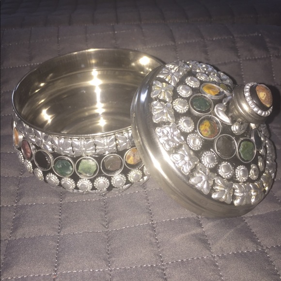 Antique container - Picture 2 of 4